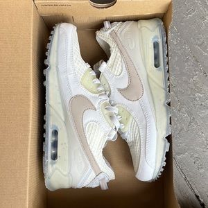 Nike Air Max Terrascape 90 - Men’s 6 | Women’s 7.5